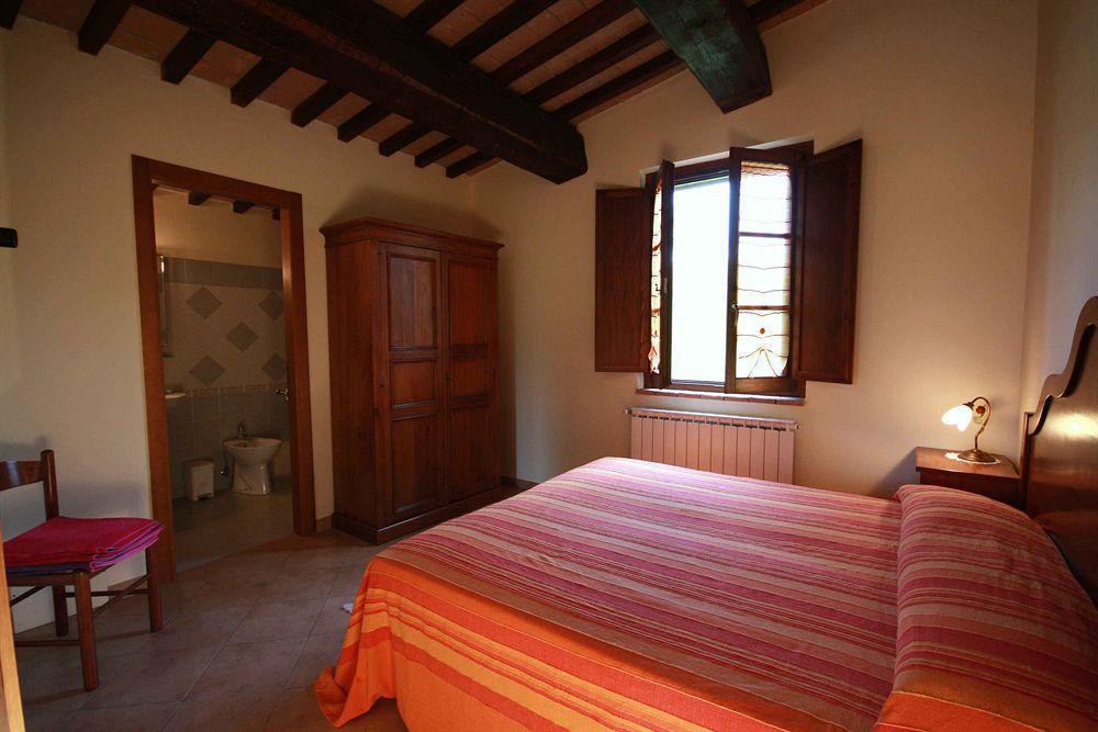 Hostal Santa Maria Degli Ancillotti Petrignano Exterior foto